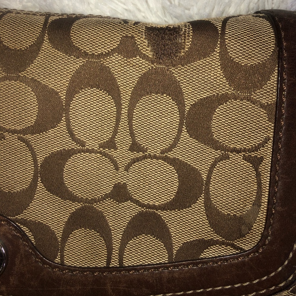 Authentic Coach Purse - Picture 3 of 4